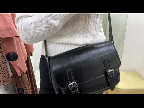❤️ Masturbation publique de la jeune salope FeralBerry avec un gode dans la cabine d'essayage ️❌ Porno anal at fr.com-porn-kai.ru ️❤